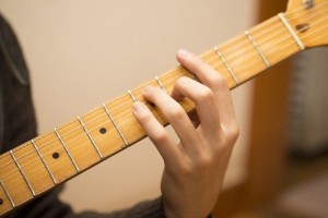 格安フレット打ち替え検証。安価で最適な手段とは？